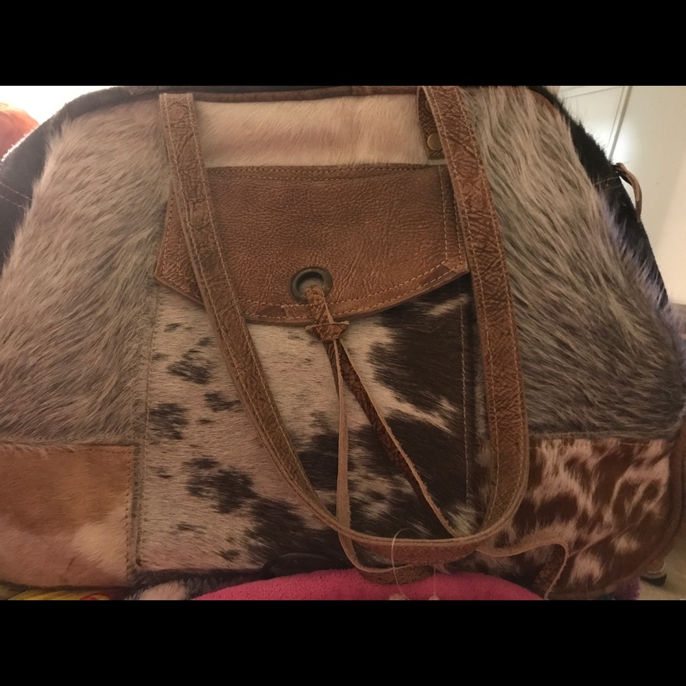 Muse and Cloud Bag exclusively from Buckle